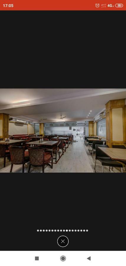Anupama Hotel Визакхапатнам Екстериор снимка